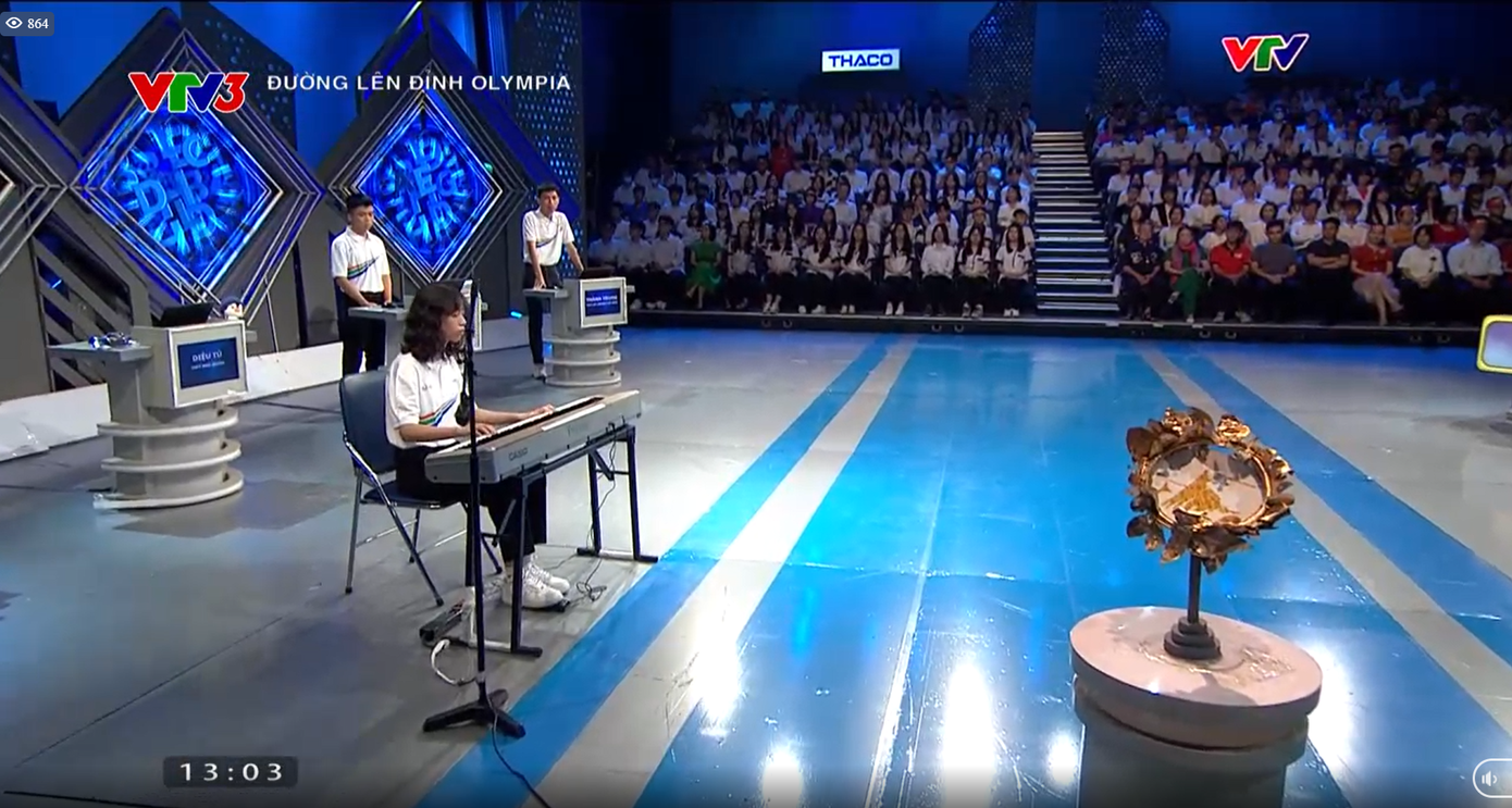 Phần giao lưu mở màn đầy thú vị từ các thí sinh tài năng.