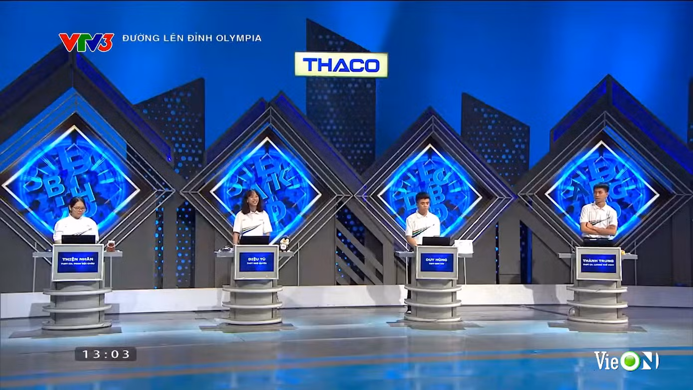 Bốn "anh tài" hội tụ hứa hẹn một trận đấu hấp dẫn và gây cấn.