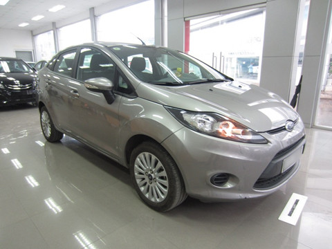 Ford Fiesta 1.4 MT 