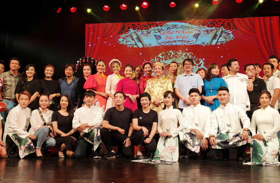 NSND Trung Anh, Xuân Bắc và các nghệ sĩ gạo cội phía Bắc giỗ tổ nghề sân khấu ảnh 10