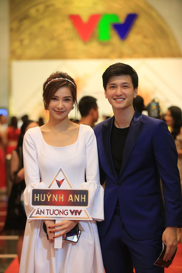 Dàn sao ‘Về nhà đi con’ đổ bộ thảm đỏ VTV Awards 2019 ảnh 17