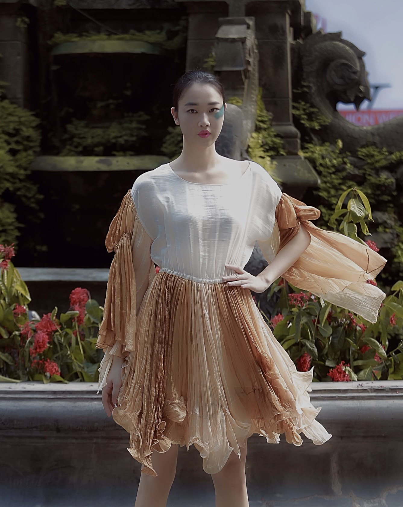 Tuần lễ Thời trang Xuân Hè 2020 rực nắng ảnh 3