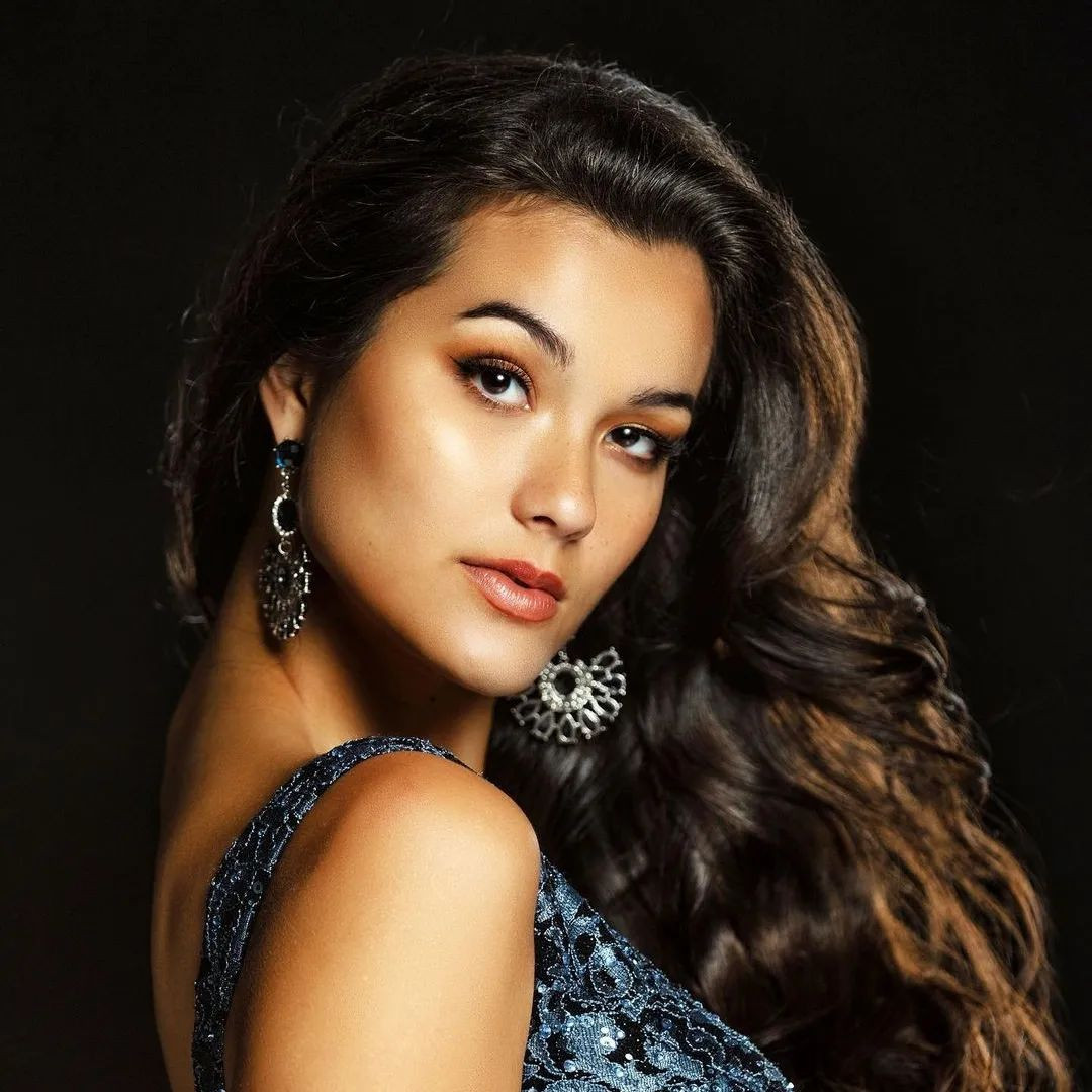 Beatrice Millan-Windorski là người phụ nữ Mỹ gốc Philippines đầu tiên giành được danh hiệu Hoa hậu Trái Đất Mỹ.