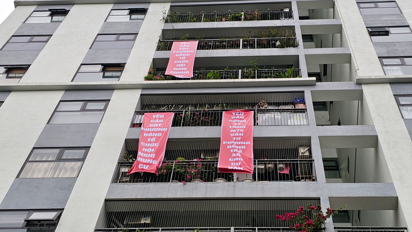 Chủ đầu tư lại “quay xe”, thay đổi thời gian tổ chức Hội nghị nhà chung cư lần đầu khiến cư dân chung cư Phương Đông Green Park bức xúc. Chủ đầu tư lại “quay xe”, thay đổi thời gian tổ chức Hội nghị nhà chung cư lần đầu khiến cư dân chung cư Phương Đông Green Park bức xúc.