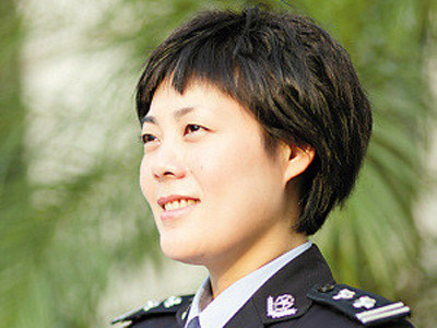 Nữ Cục trưởng An Huệ Quân