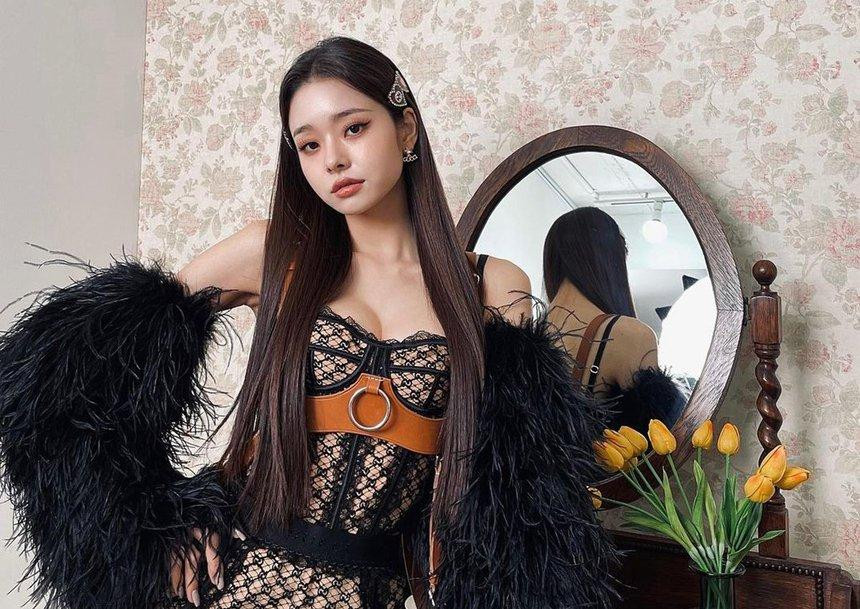 Diễn viên, idol nữ, influencer ở Hàn Quốc đều theo đuổi vóc dáng mảnh dẻ, thon gọn. Diễn viên, idol nữ, influencer ở Hàn Quốc đều theo đuổi vóc dáng mảnh dẻ, thon gọn.