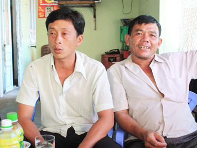 Thuyền trưởng Lê Xuân Dũng và Nguyễn Văn Dũng: Nghe chị Phượng hát, anh em được tiếp thêm sức mạnh . Thuyền trưởng Lê Xuân Dũng và Nguyễn Văn Dũng: Nghe chị Phượng hát, anh em được tiếp thêm sức mạnh