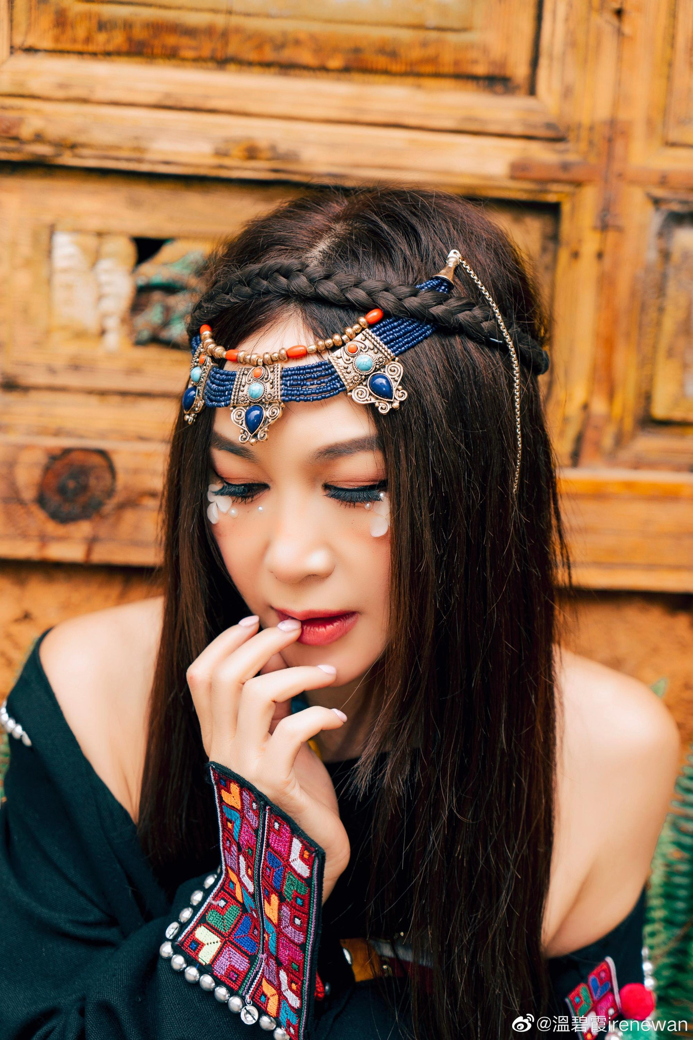 Người đẹp quan điểm: "Hãy làm theo số phận của bạn, hãy biết ơn mỗi ngày, mọi thứ sẽ được an bài tốt nhất".