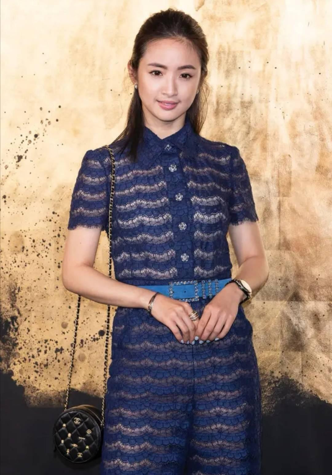 Lâm Y Thần từng là một trong những ngôi sao dòng phim thần tượng xứ Đài đình đám nhất đầu thập niên 2000. Cô góp mặt trong các phim "Những cô gái kungfu", "Khu vườn bí mật", "Hiệp ước tình yêu", "Thơ Ngây", "Thiên ngoại phi tiên", "Nàng Juliet phương Đông", "Anh hùng xạ điêu"...