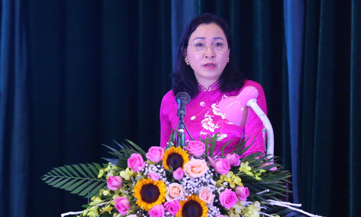 Phó Bí thư thường trực Tỉnh ủy Hà Nam Đinh Thị Lụa phát biểu tại Đại hội. Ảnh: Trọng Tài Phó Bí thư thường trực Tỉnh ủy Hà Nam Đinh Thị Lụa phát biểu tại Đại hội. Ảnh: Trọng Tài