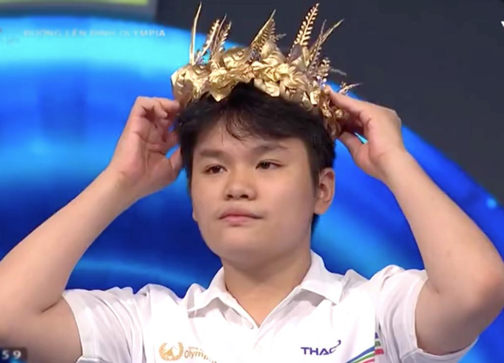 Vũ Nguyên Sơn giành vòng nguyệt quế trận quý IV và lọt vào Chung kết năm Đường lên đỉnh Olympia.