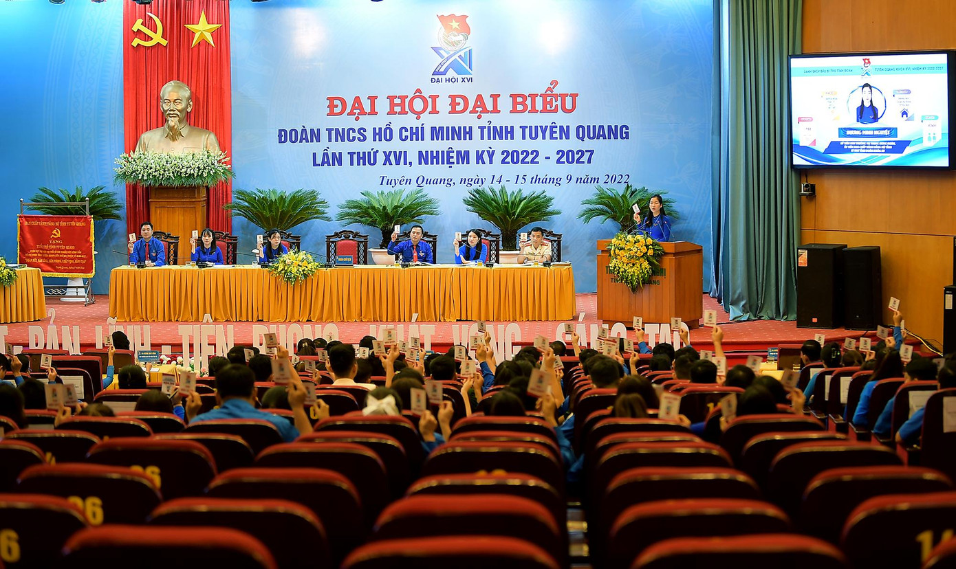 Đại hội thông qua đề án nhân sự để bầu chức danh Bí thư Tỉnh Đoàn Tuyên Quang khóa XVI. Ảnh: Xuân Tùng