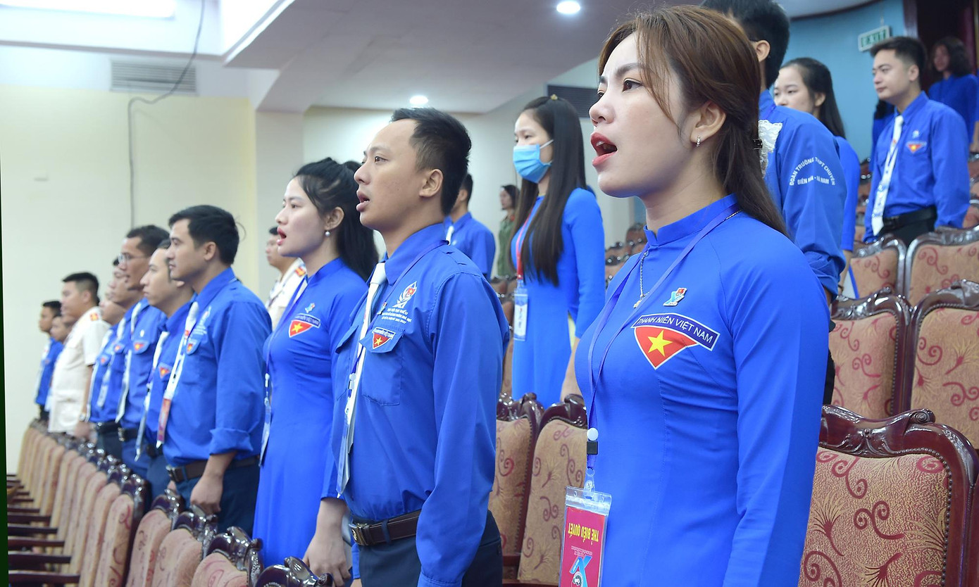 Đặc biệt, có 205 đại biểu đại diện hơn 36 nghìn đoàn viên thanh niên toàn tỉnh. Trong số 205 đại biểu, có 117 đại biểu nam, 88 đại biểu nữ. Đại biểu là đảng viên Đảng Cộng sản Việt Nam có 184 đại biểu. Tuổi bình quân của đại biểu dự Đại hội là 31 tuổi; đại biểu trẻ tuổi nhất 16, đại biểu cao tuổi nhất 40 tuổi.Về trình độ chuyên môn có 1 Tiến sĩ, 28 Thạc sĩ. Đặc biệt, có 205 đại biểu đại diện hơn 36 nghìn đoàn viên thanh niên toàn tỉnh. Trong số 205 đại biểu, có 117 đại biểu nam, 88 đại biểu nữ. Đại biểu là đảng viên Đảng Cộng sản Việt Nam có 184 đại biểu. Tuổi bình quân của đại biểu dự Đại hội là 31 tuổi; đại biểu trẻ tuổi nhất 16, đại biểu cao tuổi nhất 40 tuổi.Về trình độ chuyên môn có 1 Tiến sĩ, 28 Thạc sĩ.