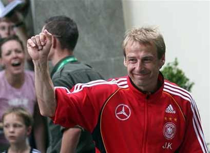 Klinsmann sẽ thôi làm HLV trưởng ĐT Đức ảnh 1