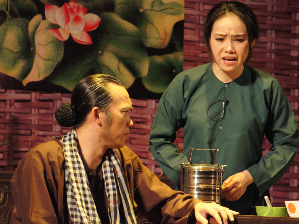 Cảnh trong vở Tình cha của Cty TNHH Nụ cười mới