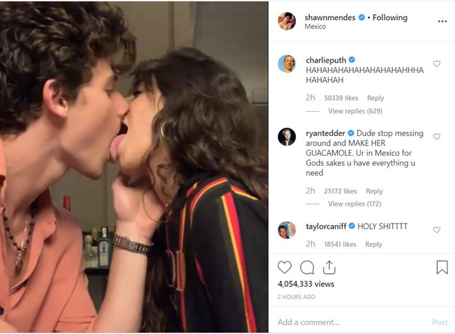 Camila Cabello để ngực trần catwalk ảnh 7