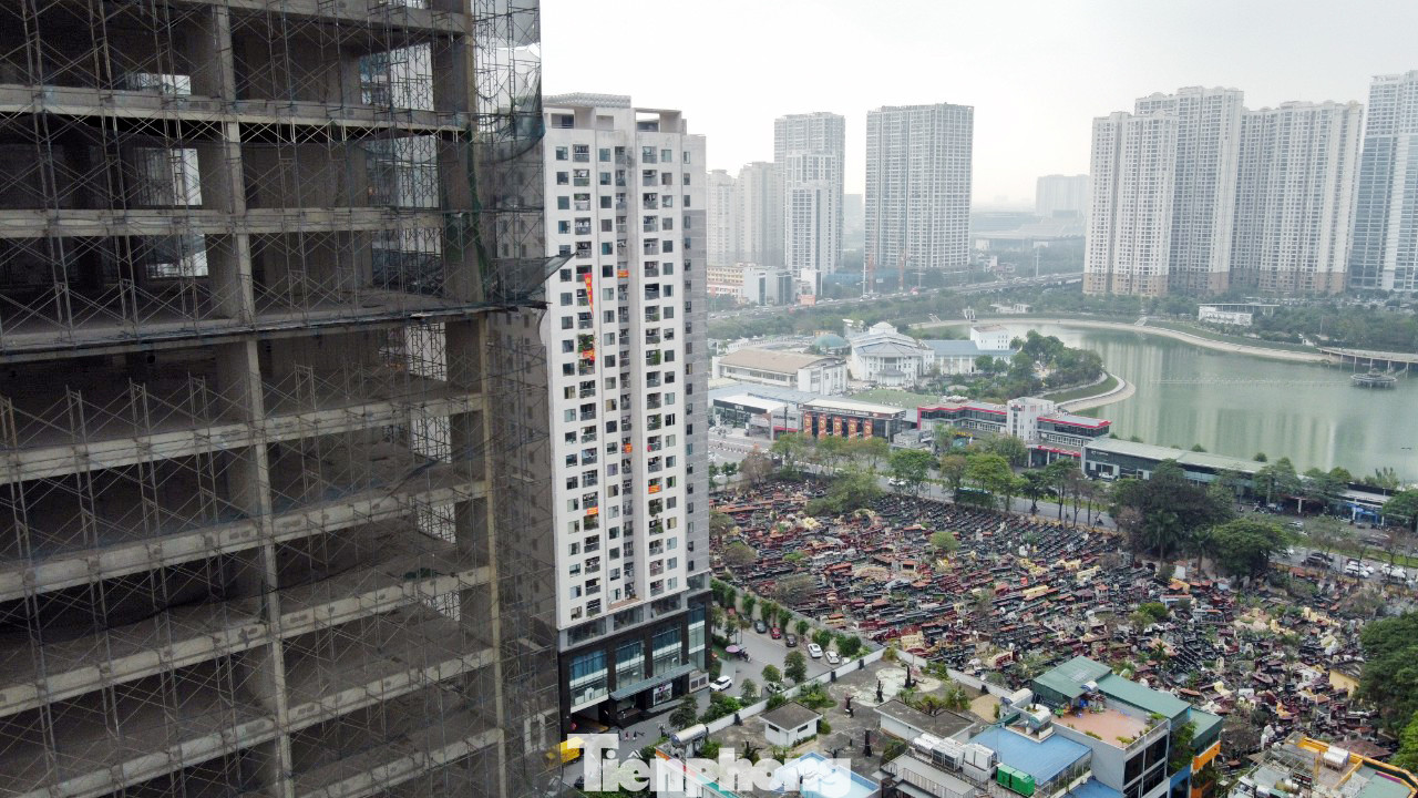 Nhiều căn hộ tại dự án Harmony Square có view bao trọn nghĩa trang Quán Dền – Nhân Chính.