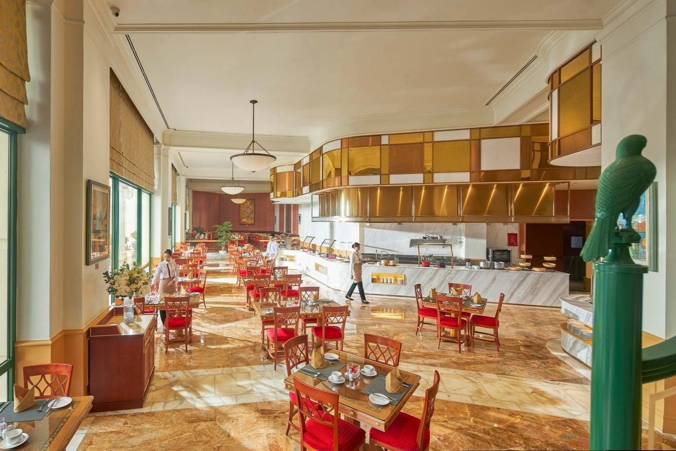 Không gian sang trọng, trang nhã phía trong khách sạn. Ảnh: Daewoo Hà Nội Khách sạn này cũng là nơi tổ chức nhiều sự kiện, hội thảo lớn trong nước và quốc tế. Ảnh: Daewoo Hà Nội.