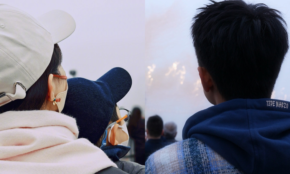 Hình ảnh hai nghệ sĩ chia sẻ trên trang cá nhân làm dấy lên tin tình ái. Hình ảnh hai nghệ sĩ chia sẻ trên trang cá nhân làm dấy lên tin tình ái.