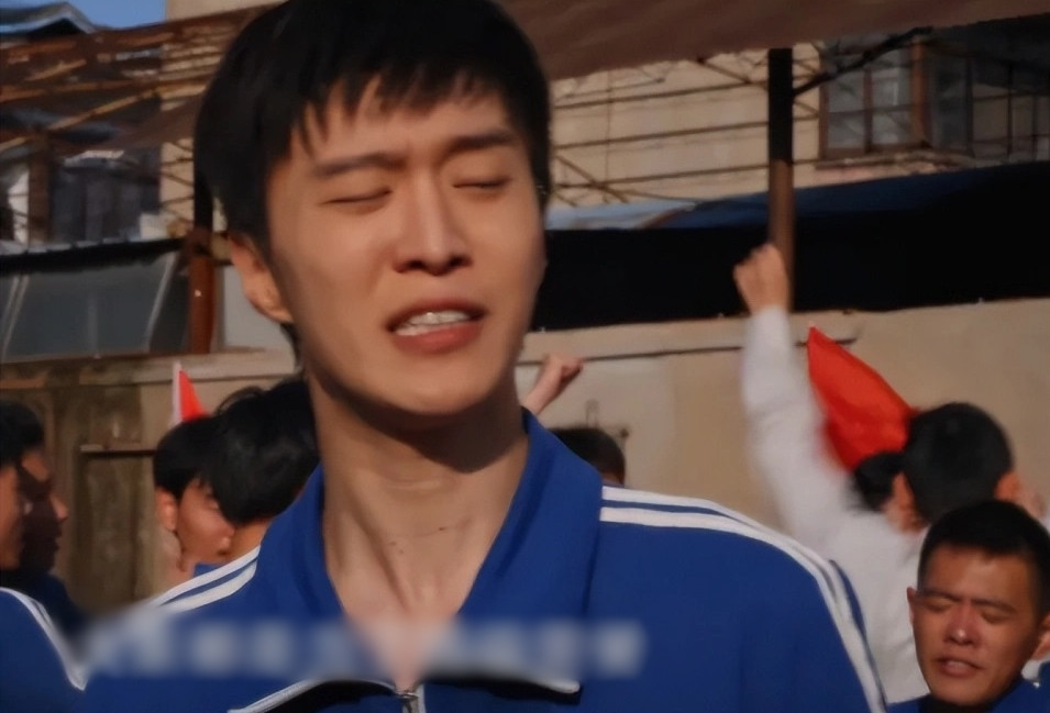 Phạm Thừa Thừa gây khó chịu với diễn xuất kém cỏi làm hỏng bộ phim chất lượng.