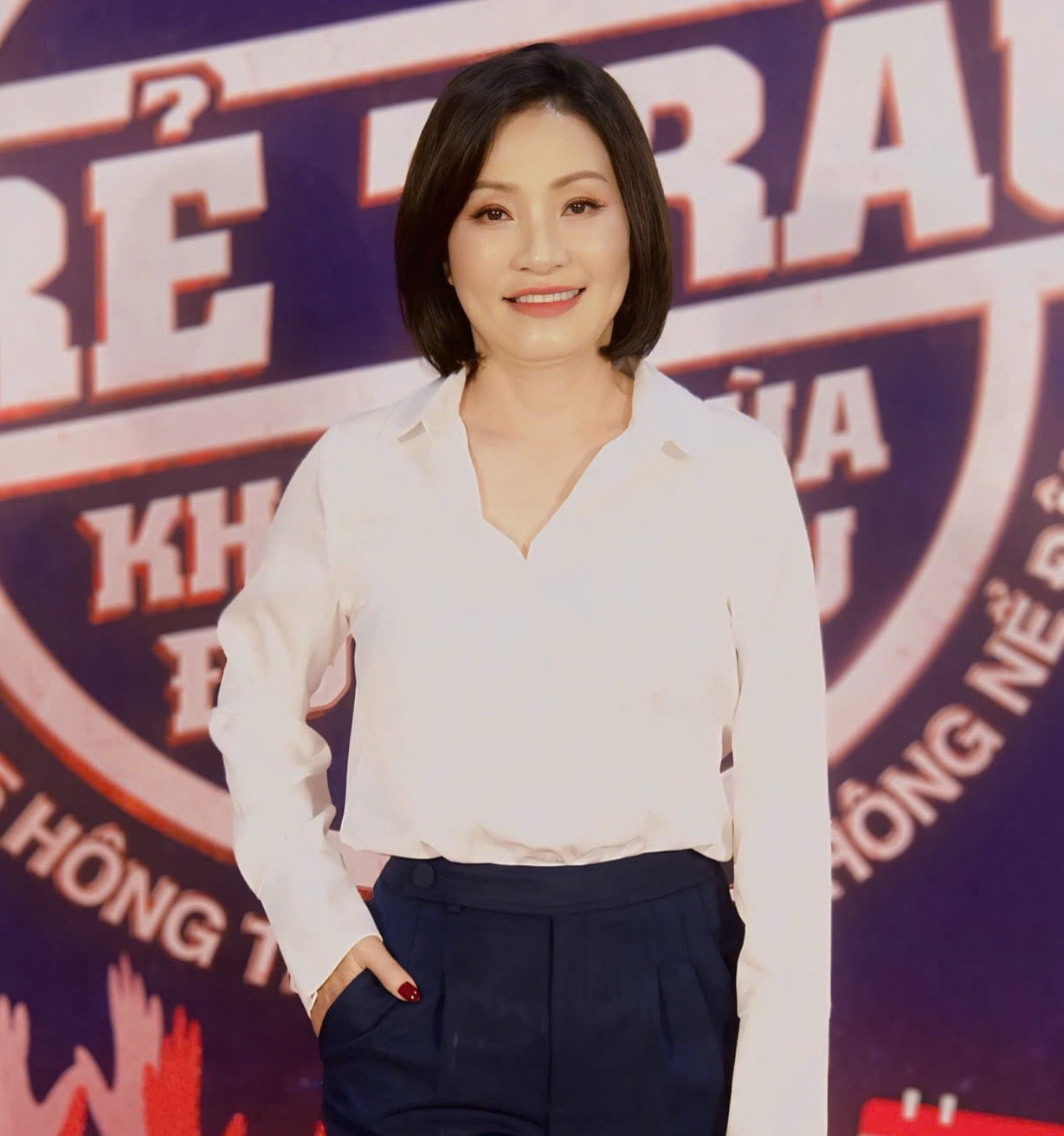 Nghệ sĩ Hồng Đào và Quốc Trường lồng tiếng cho cặp tình nhân trong phim.