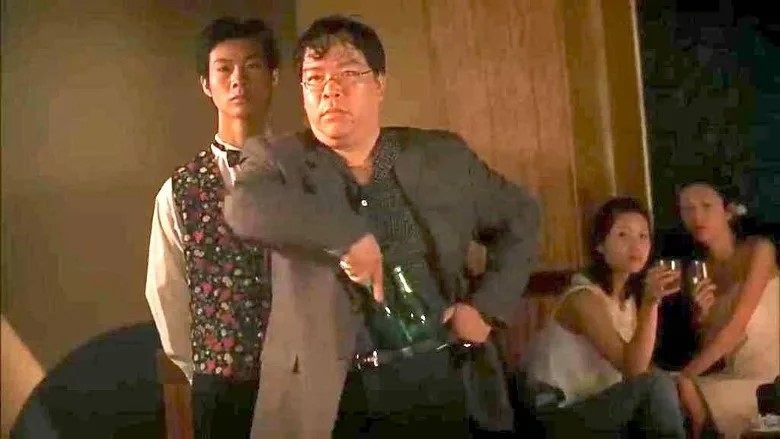 Tạ Chí Hoa trong phim Đội bóng Thiếu Lâm của Châu Tinh Trì. Tạ Chí Hoa trong phim Đội bóng Thiếu Lâm của Châu Tinh Trì.