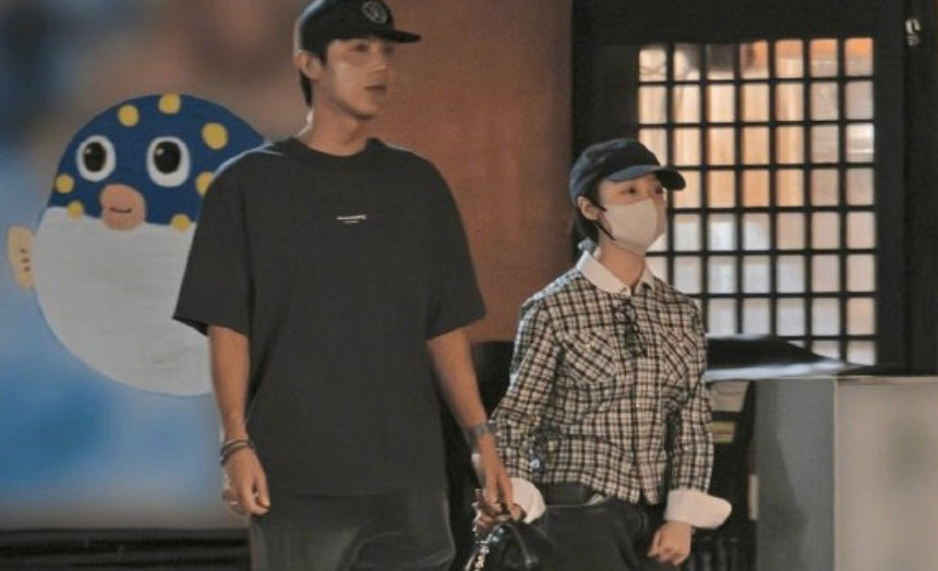 Hashimoto Kanna đang hẹn hò với nam diễn viên Nakagawa Taishi.