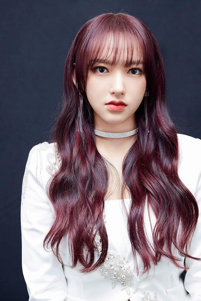 Trình Tiêu hứng &quot;gạch đá&quot; vì quyên góp ít tiền hơn mặt bằng chung.