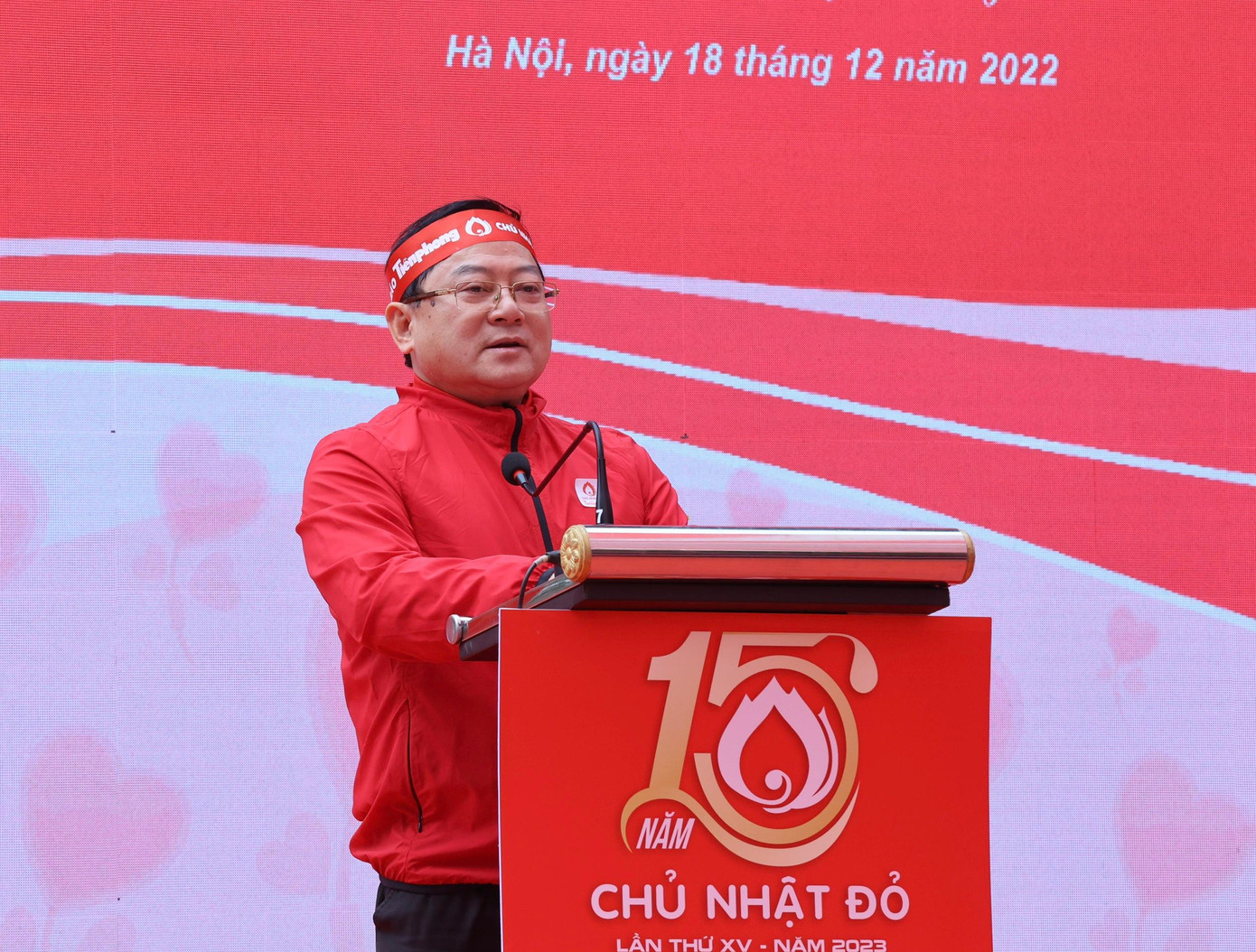 Nhà báo Lê Xuân Sơn - Tổng Biên tập báo Tiền Phong, Trưởng ban Tổ chức Chủ nhật Đỏ lần thứ XV - năm 2023