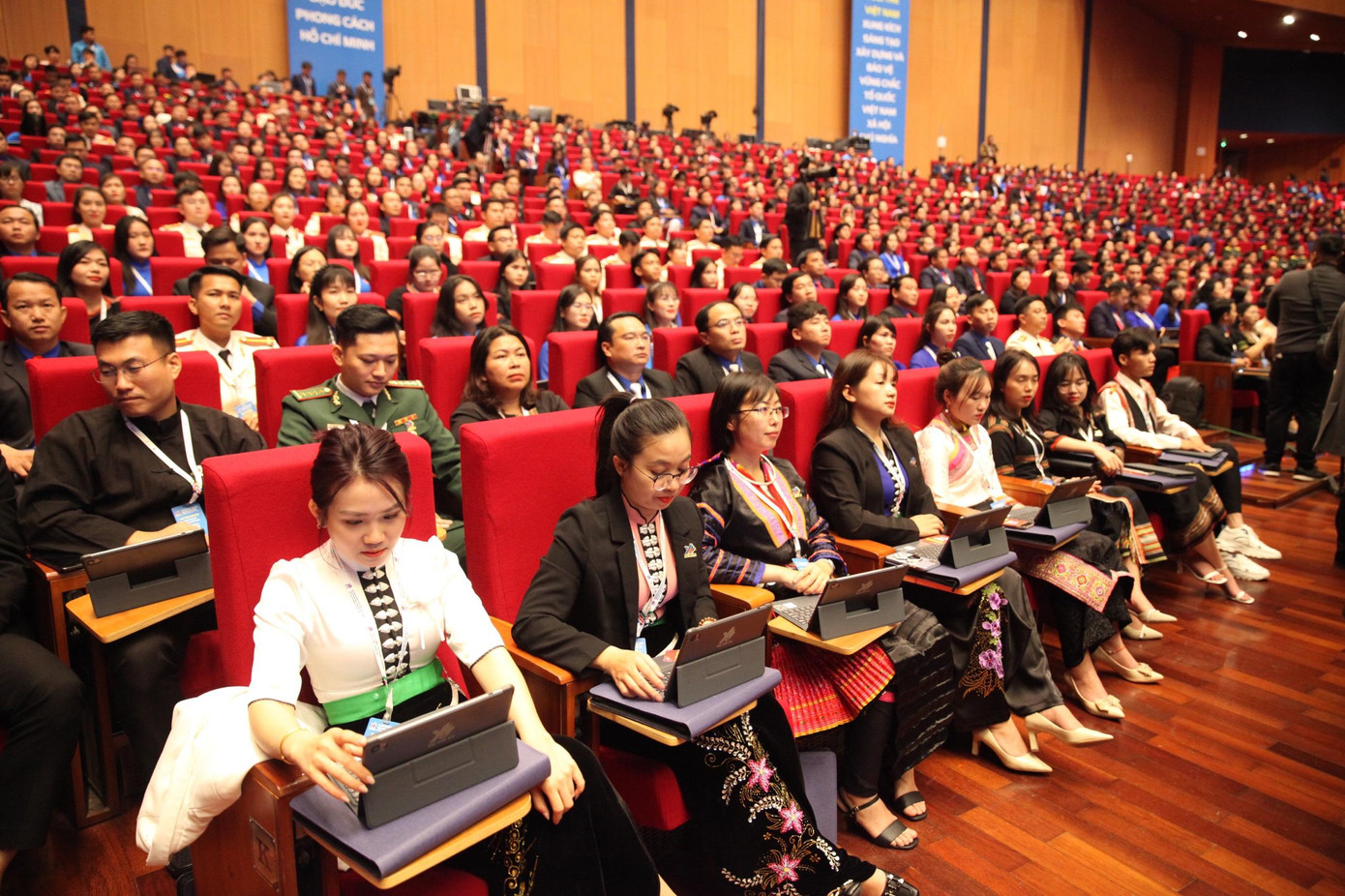 Đoàn thanh niên là Đoàn thanh niên tiên phong, tờ báo chính thống của Đoàn mang tên Tiền phong ảnh 52