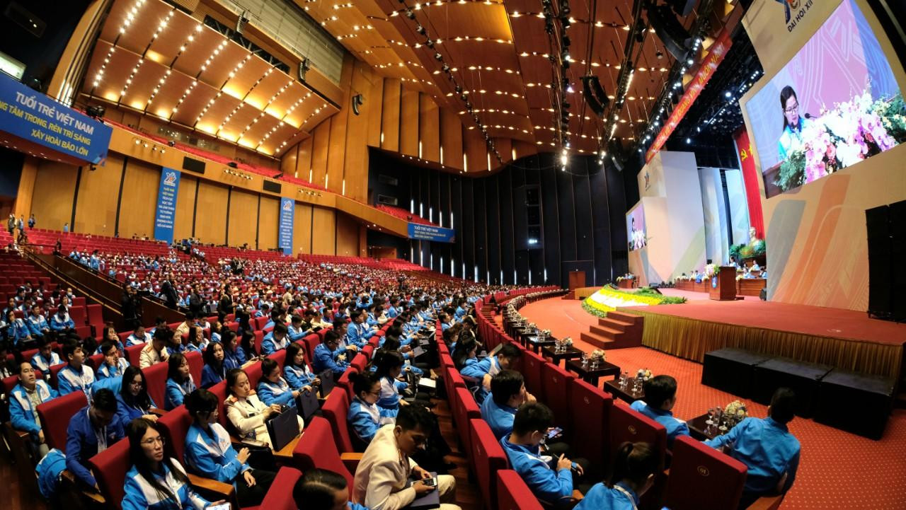 Độ tuổi bình quân của đại biểu dự đại hội là 30,36 tuổi. Độ tuổi bình quân của đại biểu dự đại hội là 30,36 tuổi.