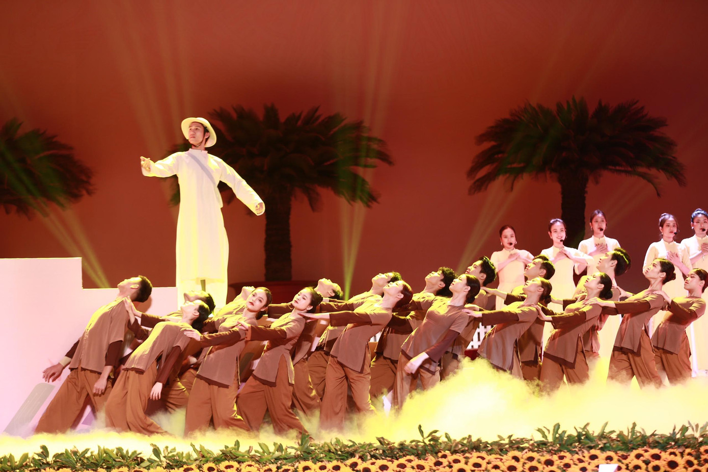 Đoàn thanh niên là Đoàn thanh niên tiên phong, tờ báo chính thống của Đoàn mang tên Tiền phong ảnh 29