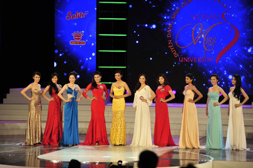 Top 10 thí sinh lọt vào vòng trong