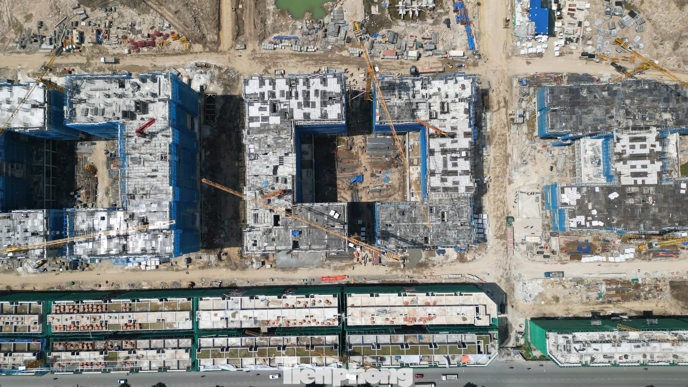 Đại diện chủ đầu tư cho biết sẽ phấn đấu thi công vượt tiến độ được duyệt để đáp ứng nhu cầu nhà ở của người dân.