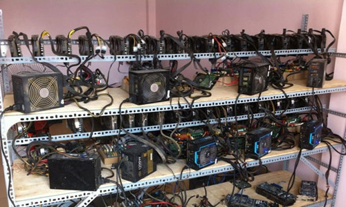 Cận cảnh dàn máy “đào” Bitcoin “khủng” tại Hà Nội ảnh 4