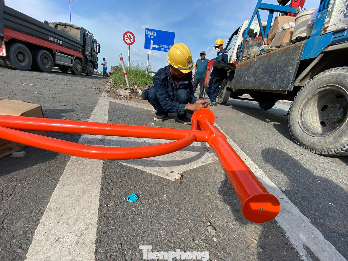 Những hạng mục cuối cùng của công trình đang được thi công khẩn trương.