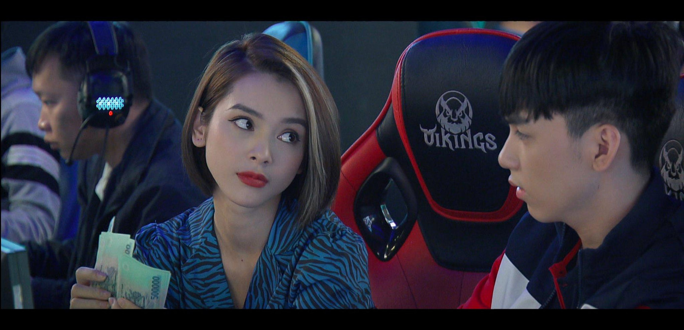 Tạo hình nhân vật Hoài của Quỳnh Lương trong Lối nhỏ vào đời Tạo hình nhân vật Hoài của Quỳnh Lương trong Lối nhỏ vào đời