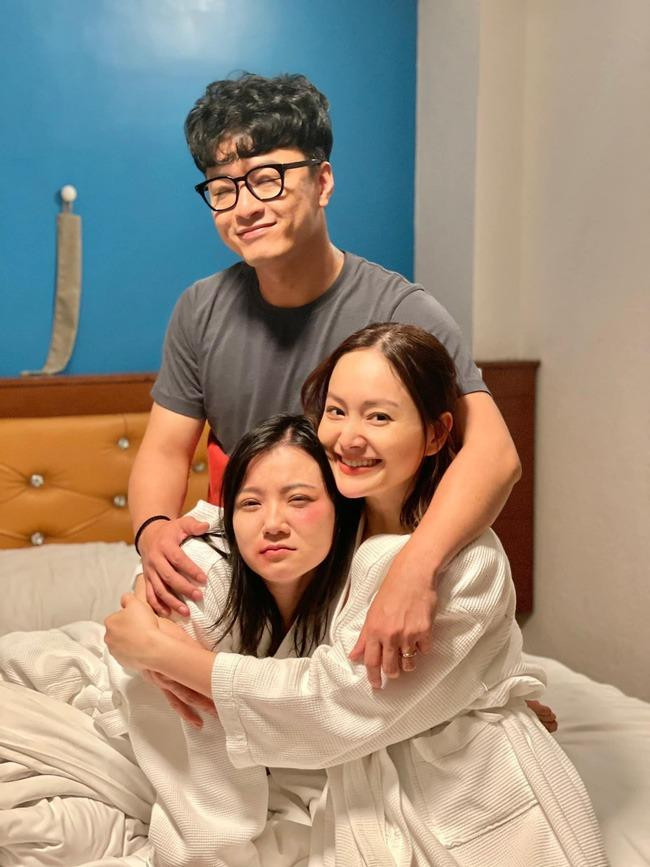 Hậu trường cảnh đánh ghen nhầm của Đức (Hồng Đăng) Hậu trường cảnh đánh ghen nhầm của Đức (Hồng Đăng)