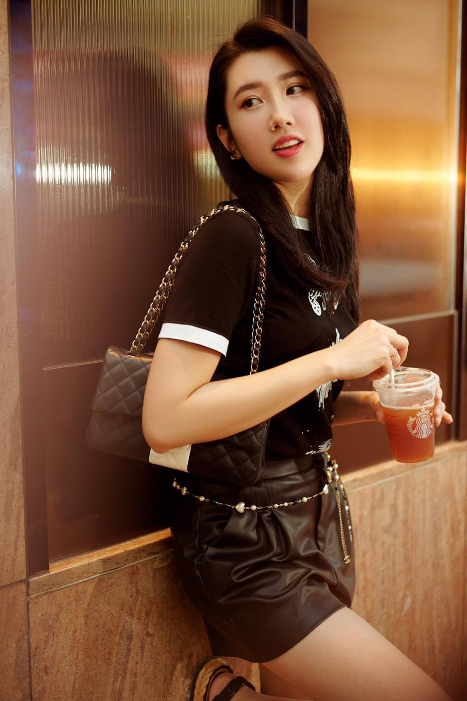 Danh tiếng của người đẹp càng được nhân rộng sau khi cô tham gia Running Man Vietnam mùa 2.