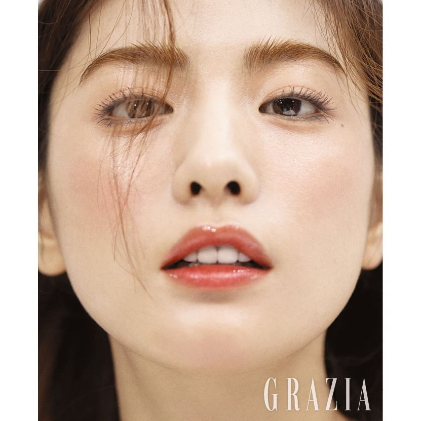 Người đẹp được TC Candler nhận xét Nana có vẻ đẹp sắc sảo, thân hình gợi cảm, phù hợp tiêu chuẩn quốc tế. Ảnh: Grazia. Người đẹp được TC Candler nhận xét Nana có vẻ đẹp sắc sảo, thân hình gợi cảm, phù hợp tiêu chuẩn quốc tế. Ảnh: Grazia.