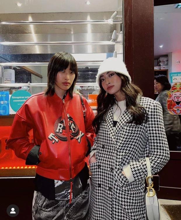 Tối ngày 9/3, trên Instagram cá nhân, Hoa hậu Thế giới Việt Nam 2019 tiếp tục gây chú ý khi đăng ảnh cùng người mẫu Dahan Phương Oanh.