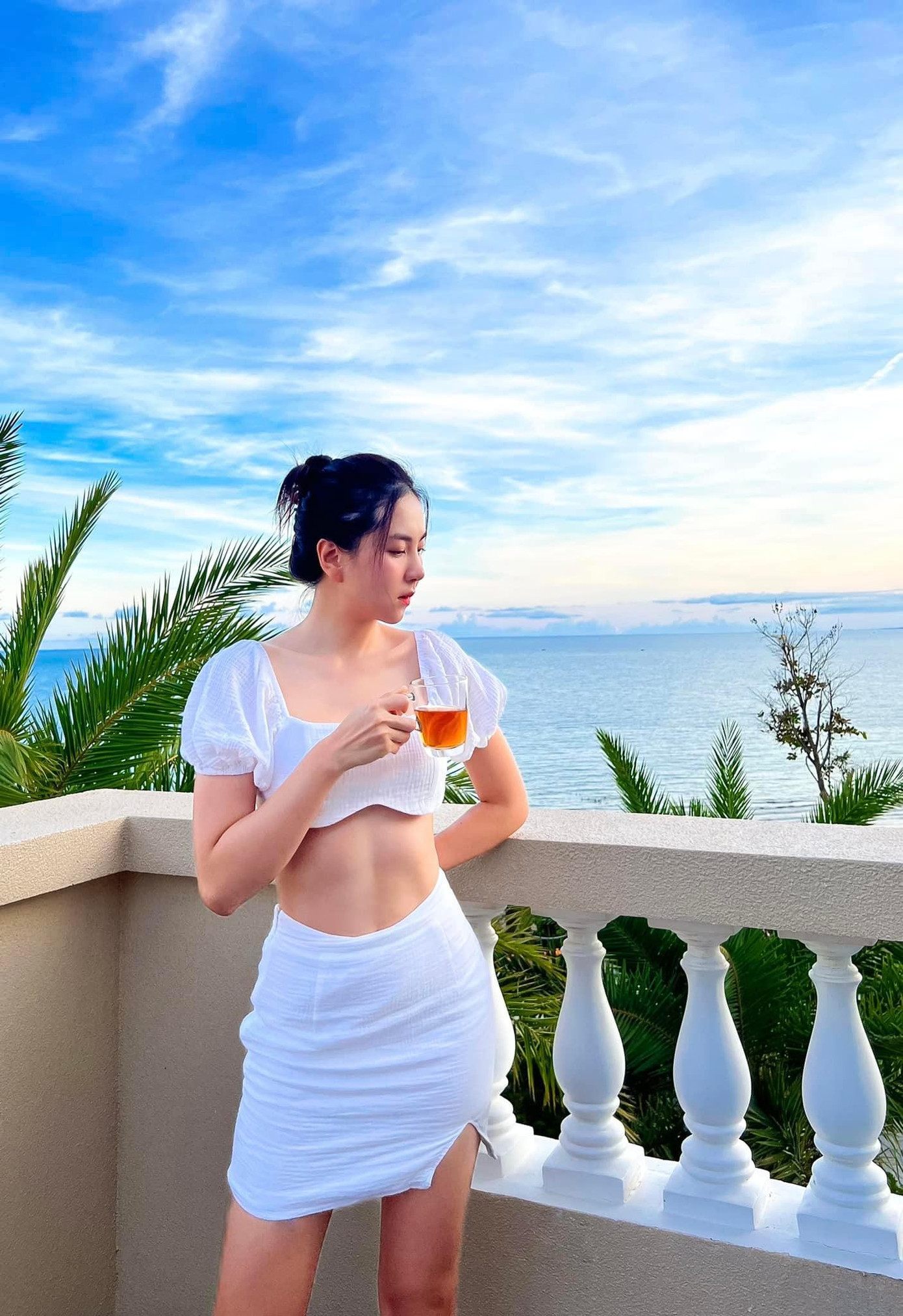 Những hình ảnh xinh đẹp của MC Mai Ngọc