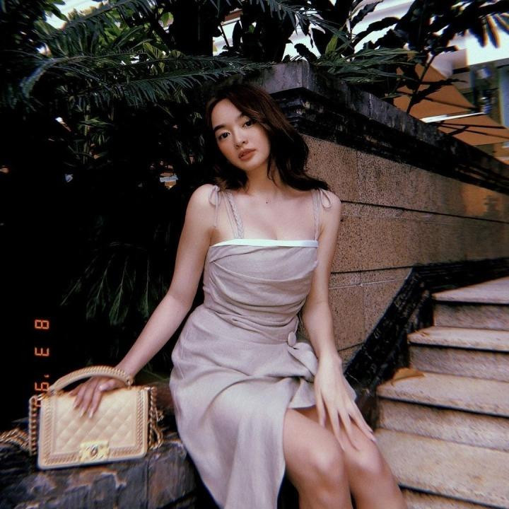 Là một trong những diễn viên trẻ có bước tiến lớn trong sự nghiệp, Kaity được khán giả đánh giá là gương mặt triển vọng của điện ảnh Việt.