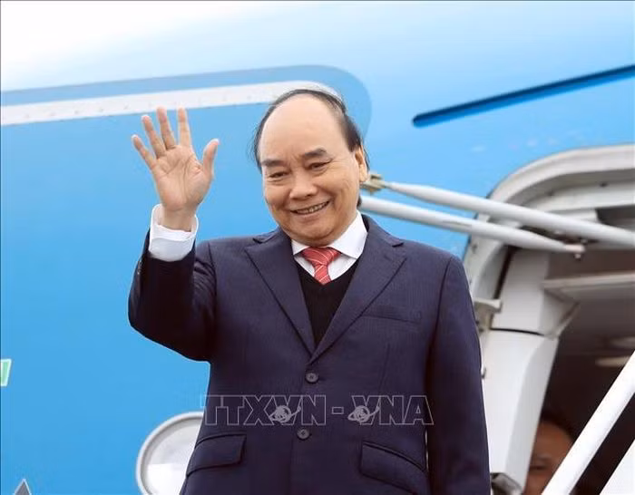 Lễ tiễn Chủ tịch nước Nguyễn Xuân Phúc tại sân bay Nội Bài. Ảnh tư liệu: Thống Nhất/TTXVN