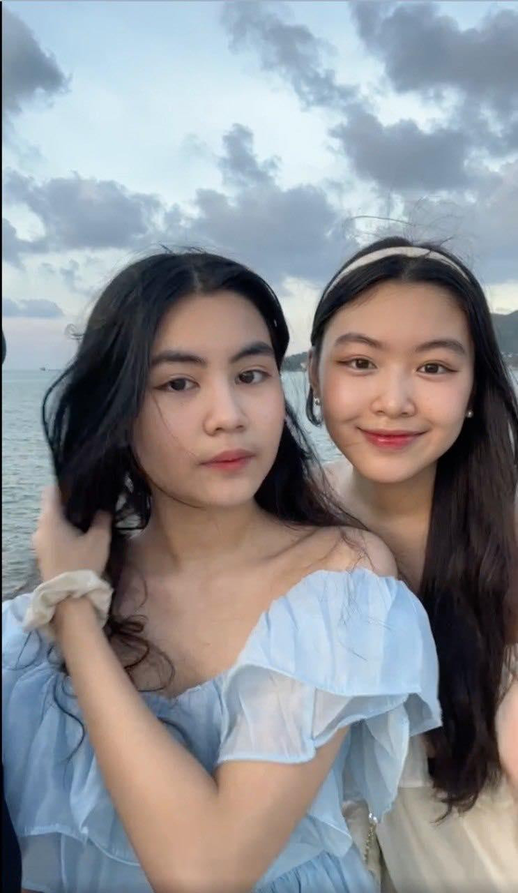 Nhan sắc hai cô công chúa nhà MC Quyền Linh tiếp tục “hút hồn” công chúng.