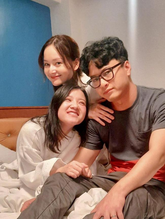 Hậu trường cảnh đánh ghen nhầm của Đức (Hồng Đăng) Hậu trường cảnh đánh ghen nhầm của Đức (Hồng Đăng)