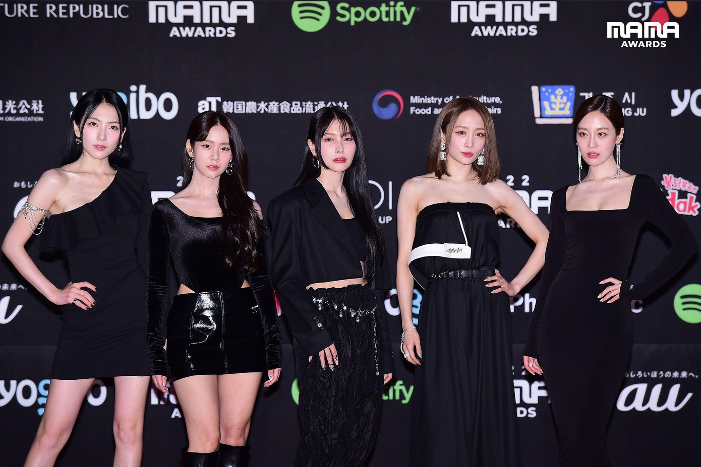 Sự xuất hiện đặc biệt của Kara - nhóm nhạc nữ nổi tiếng thế hệ 2.