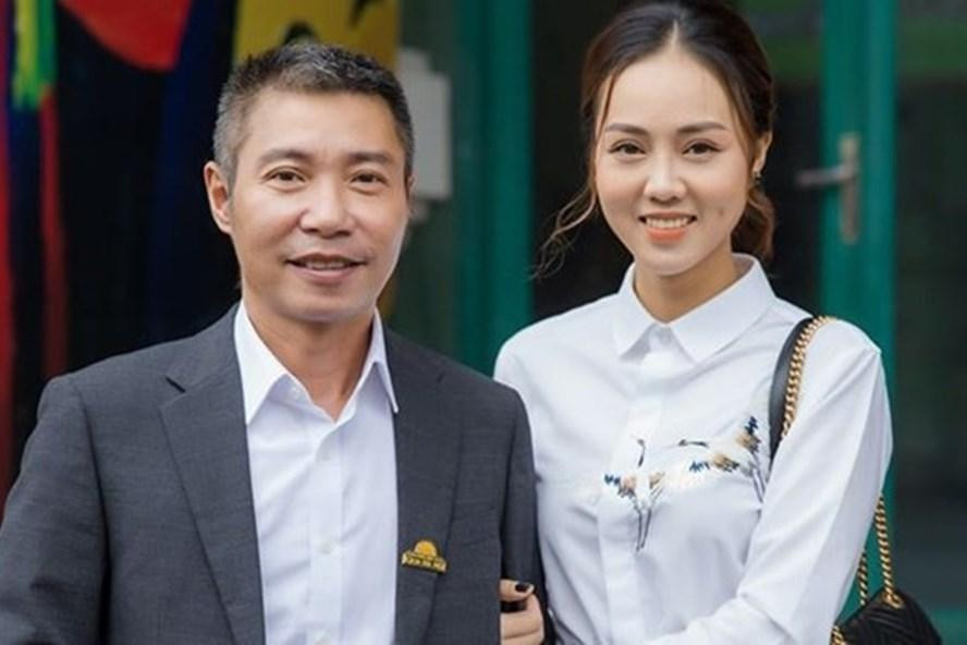 Nhiều cư dân mạng ý kiến, Ngọc Hà không nên trách bạn của chồng không giúp đỡ khi chưa đứng vào hoàn cảnh của họ. Sau đó, cô đã nhanh chóng lên tiếng đính chính ngay sau đó và khẳng định mình không trách móc ai. Những chia sẻ trên báo chí chỉ là sự trải lòng về quãng thời gian khó khăn.