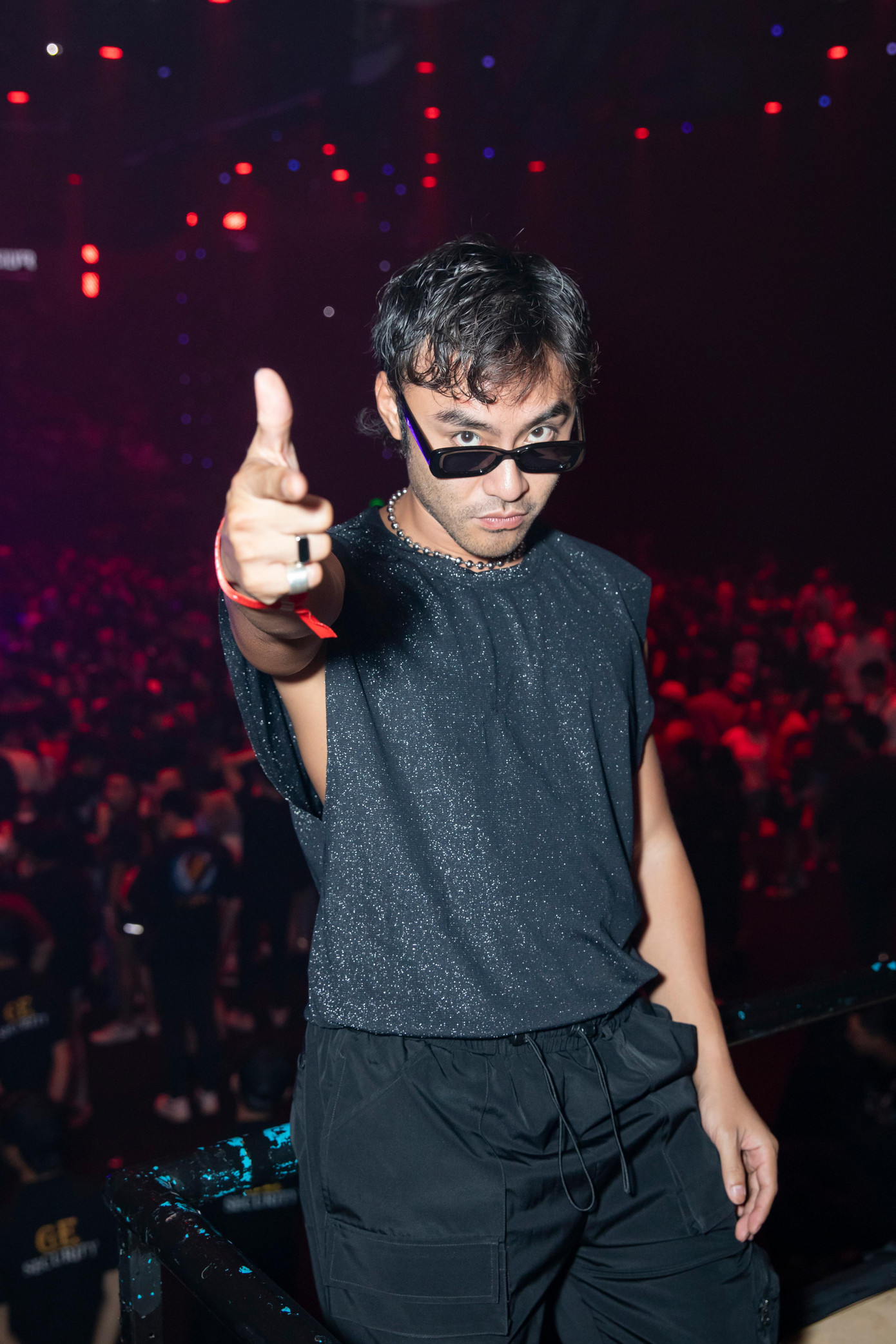 ViruSs (trái) và VJ Dustin Phúc Nguyễn. ViruSs (trái) và VJ Dustin Phúc Nguyễn.