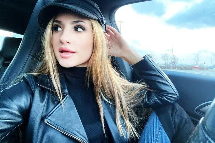 Tanya Pardazi qua đời tuổi 21 sau tai nạn nhảy dù